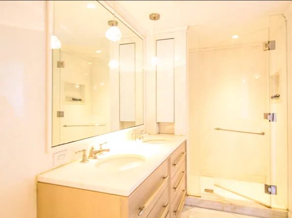 360 Central Park West image 8 of 18