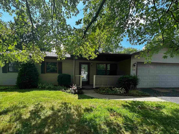 128 E Parkway Dr, Warren, IN 46792