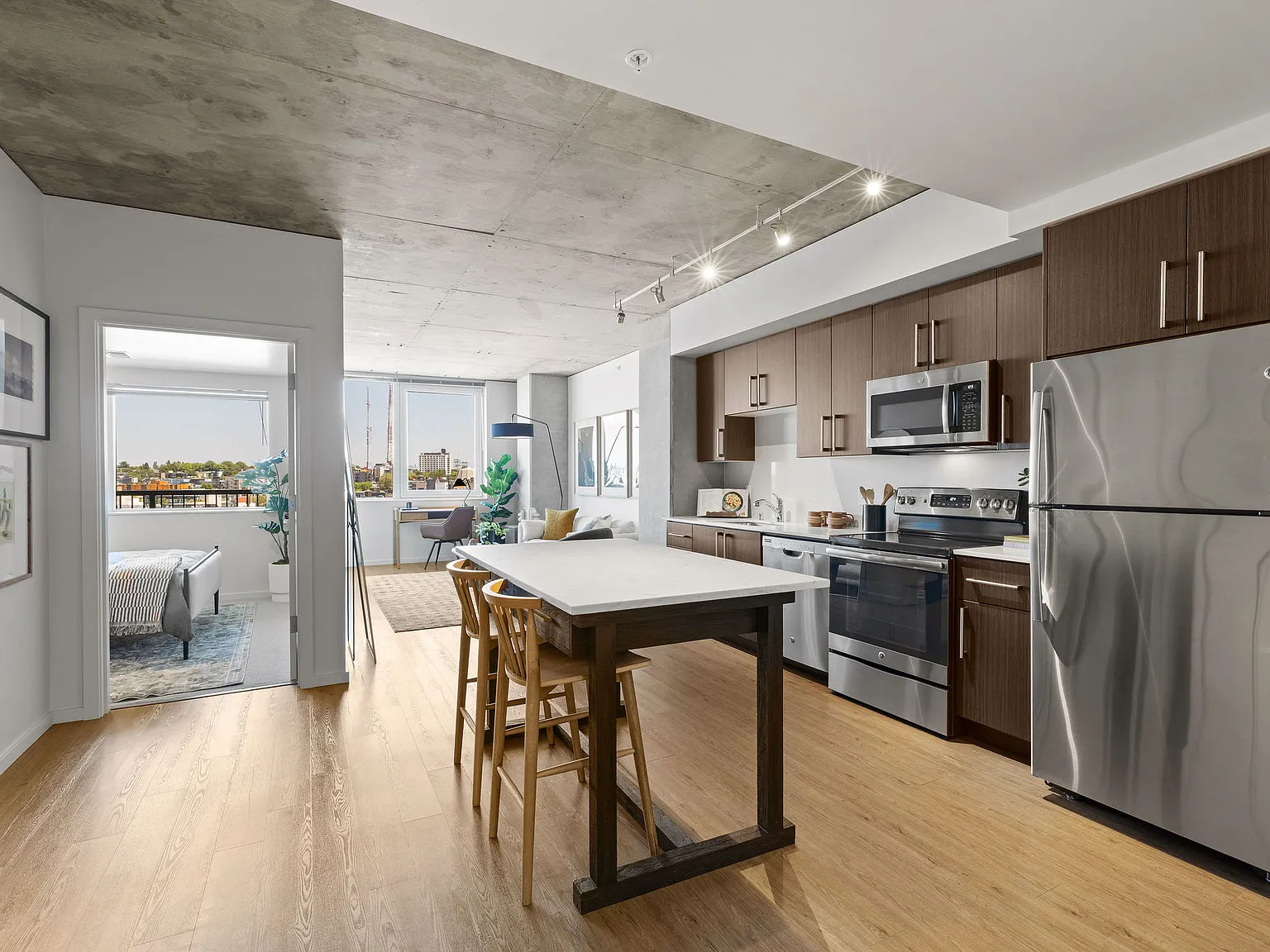 The Danforth — Photo 2