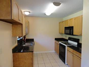 5th image of 305 Michael Dr