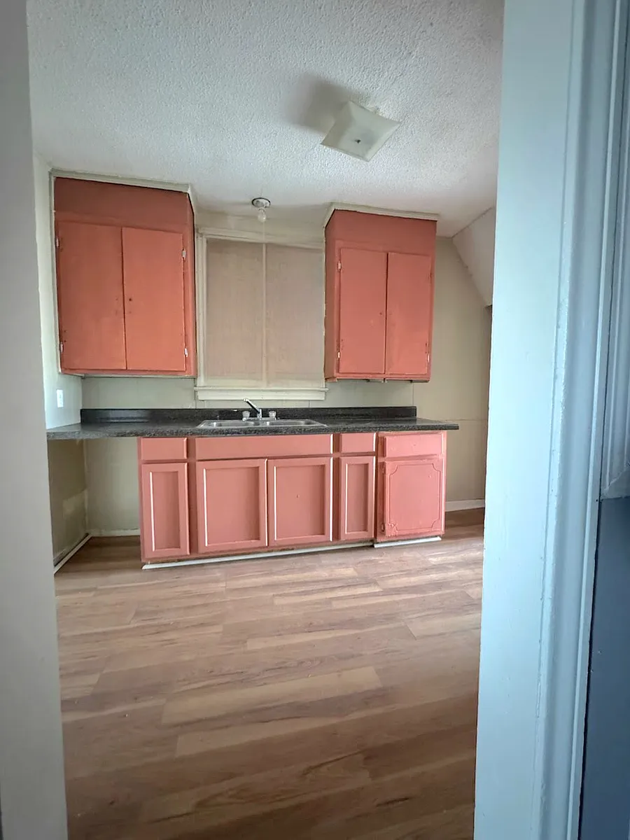 Photo 2 of 11 - 1216 Primrose Ter - Selma, AL Building Photo - 1216 Primrose Ter