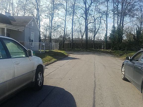 4th image of 1248 Hammond Ave