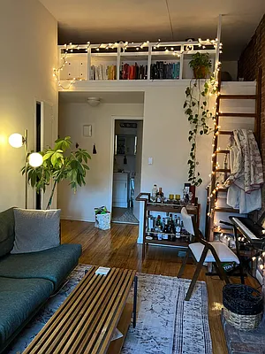 Rented by Oxford Property Group | media 6