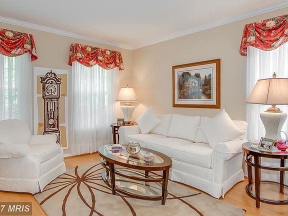 2nd image of 5430 Castle Bar Ln