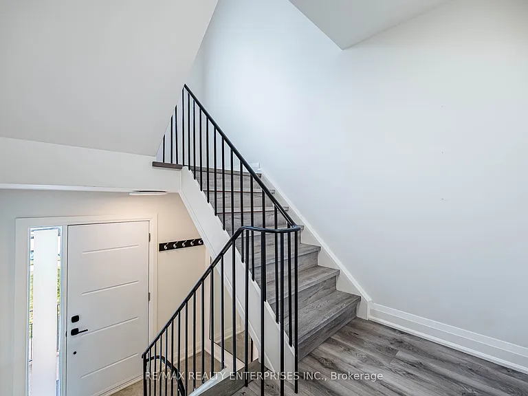 1055 Shawnmarr Rd #17 — Photo 9