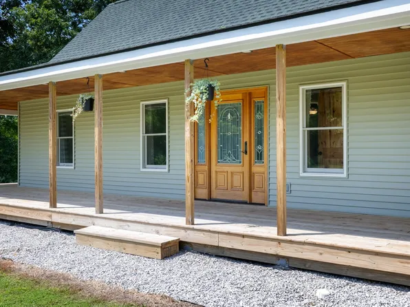 2700 Littlejohn Rd, Millington, TN 38053