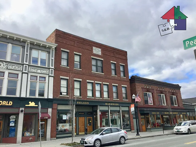 180 N Main St — Photo 7