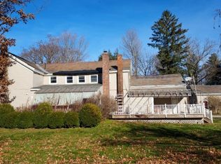 2 Main St, Rupert, VT 05768