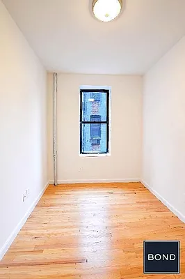 Rented by Bond New York | media 3