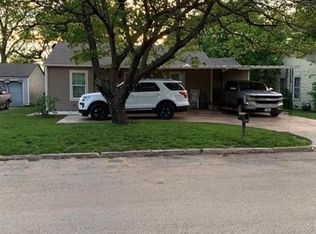 2724 Donalee St, Fort Worth, TX 76105