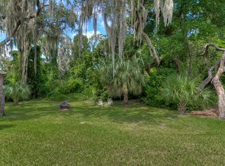 15237 Kestrelrise Dr, Lithia, FL 33547