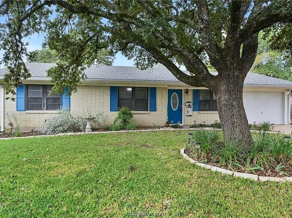 2502 Morris Ln, Bryan, TX 77802