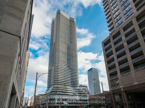 11 Wellesley St W, Toronto, ON