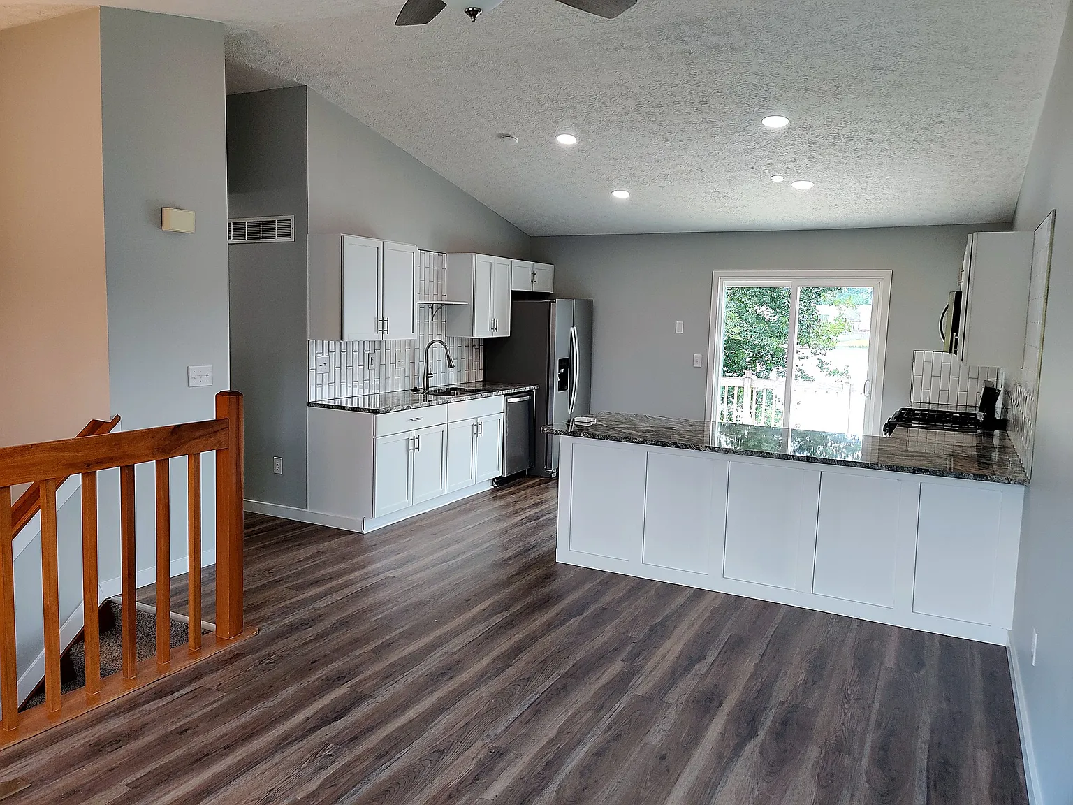 4211 Aruba Drive — Photo 3