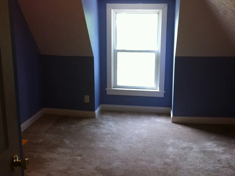 814 N 10th St — Photo 5