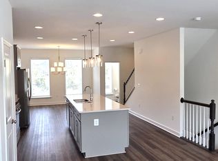 3487 Monterey Dr, Harrisonburg, VA 22801