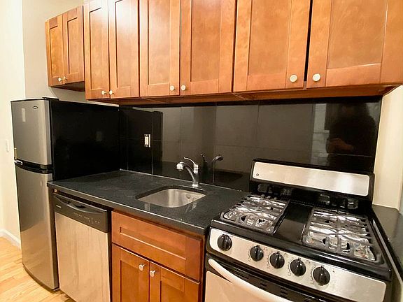 3rd image of 500 E 74th St #2H