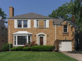 6650 N Minnehaha Ave, Lincolnwood, IL