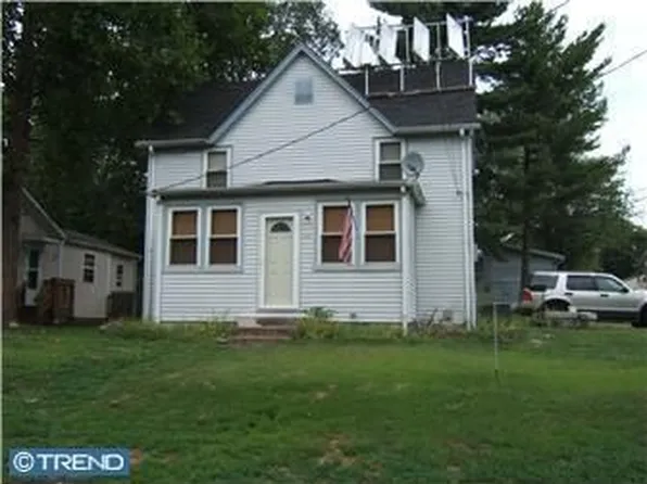 24 W 1st Ave, Mantua, NJ 08051