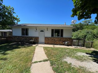 509 Scenic Park Dr, Creve Coeur, IL 61610