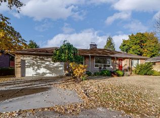 3625 Dougall Ave, Windsor, ON N9E 1T5