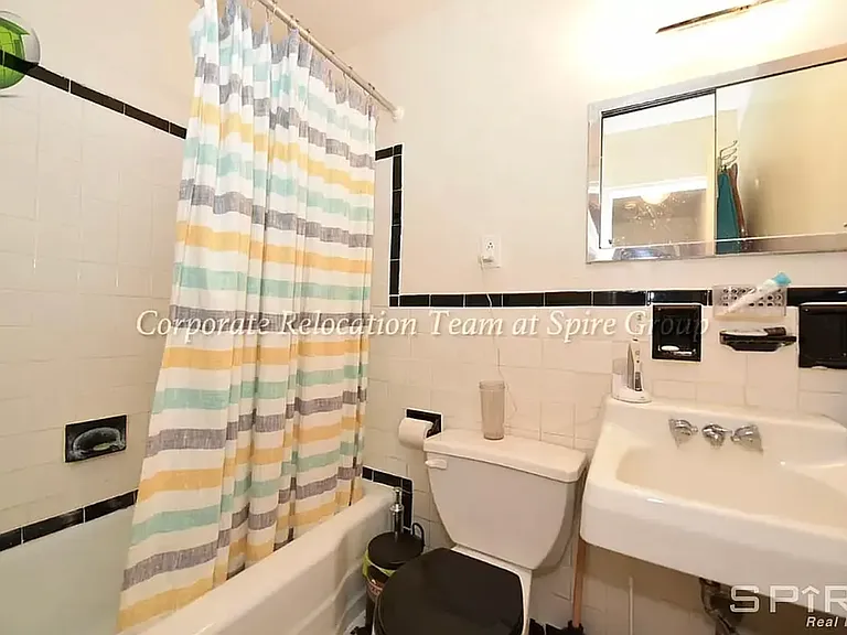 30-60 Crescent St #1E — Photo 10