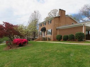 119 Lucky Hollow Rd, Hickory, NC 28601