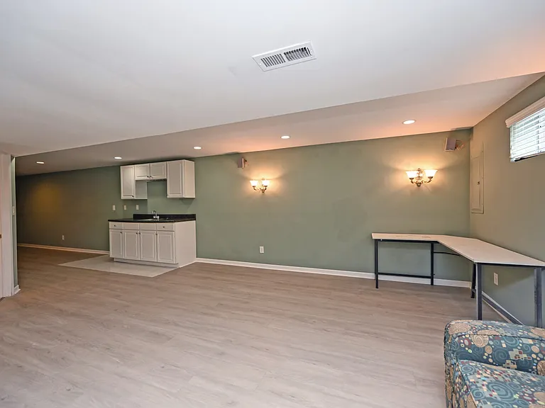 8097 Winding Creek Ct — Photo 41