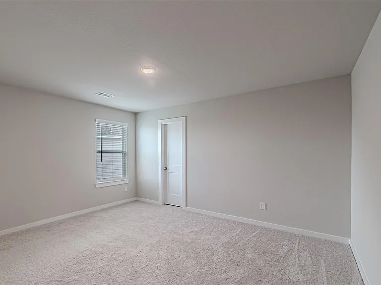 21606 Wave Hollow Dr — Photo 36