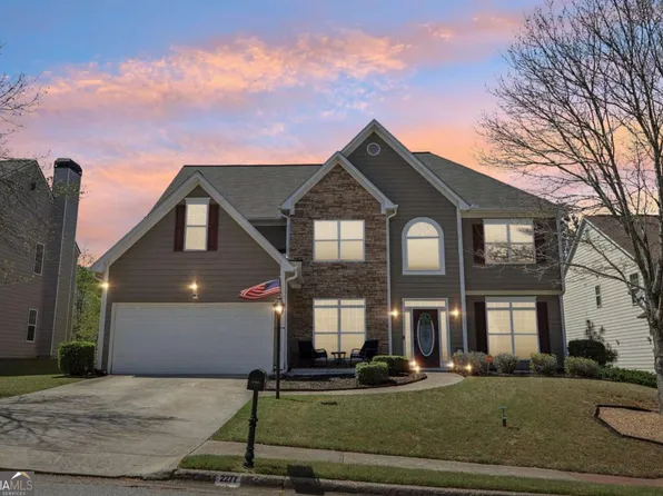 2277 Shady Maple Trl, Loganville, GA 30052