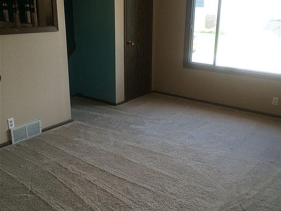 3rd image of 2510 Mose Ave