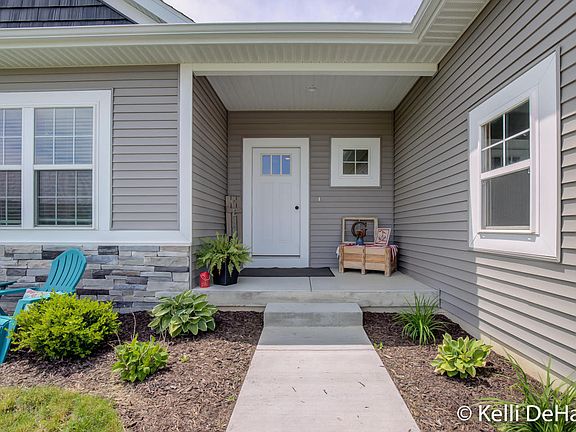 2nd image of 3577 Stephanie Dr