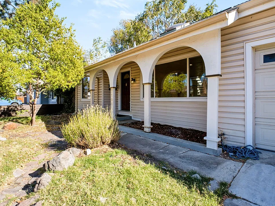 7181 S Valley Trails Dr