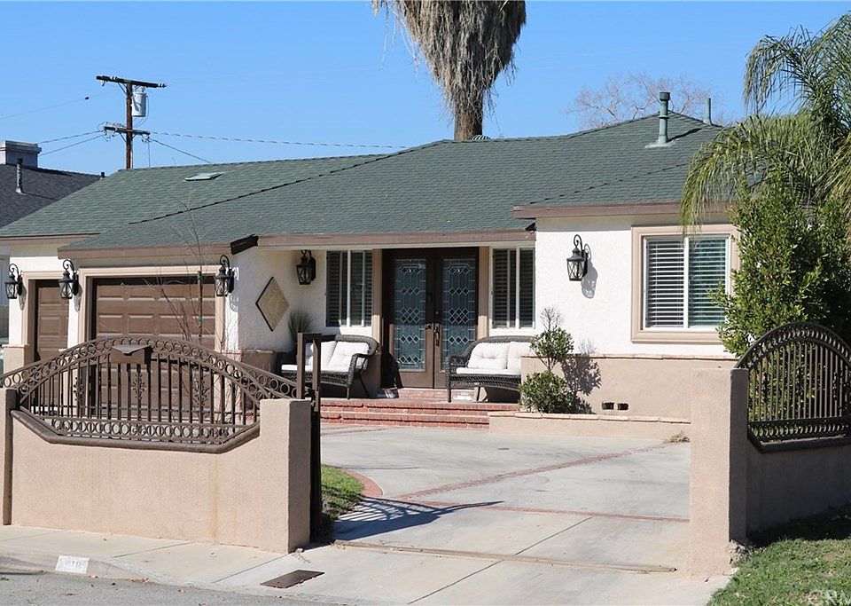 1st image of 918 W 28th St