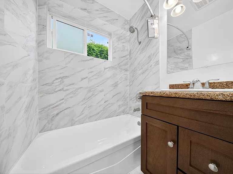 6944-6954 Coldwater Canyon Ave — Photo 26