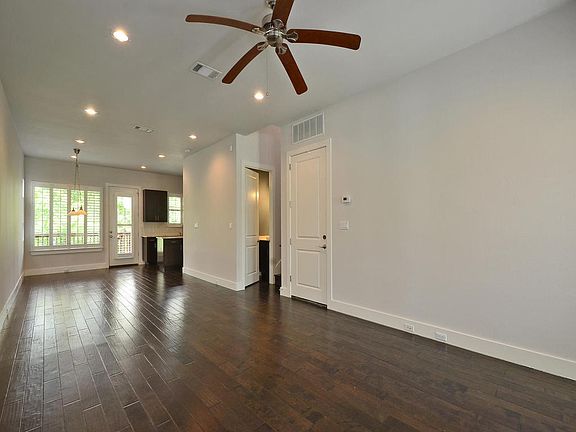 5th image of 4608 Windy Brook Dr #B