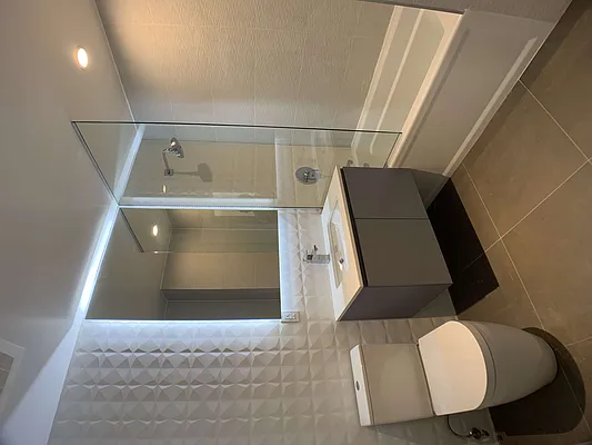 Sold by East Coast Realtors Inc. | media 27