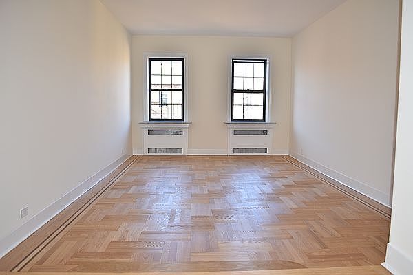 1st image of 570 Fort Washington Ave #72B