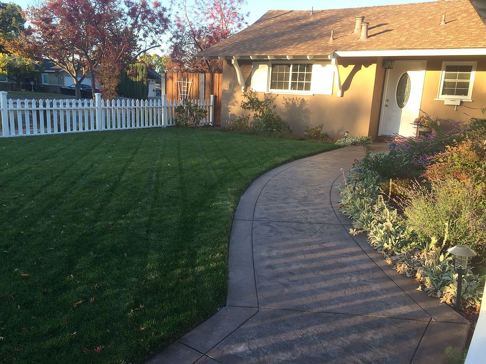 1st image of 5604 Holland Ln