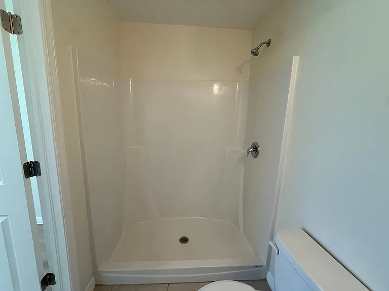 1108 NE 36th Ln — Photo 22