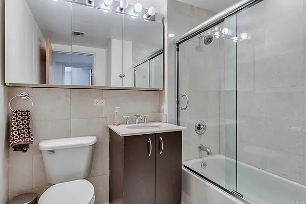 Sold by Realty Connect USA | media 57