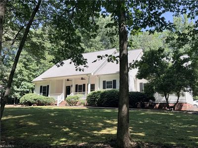 263 Thornecliffe Dr, State Road, NC, 28676