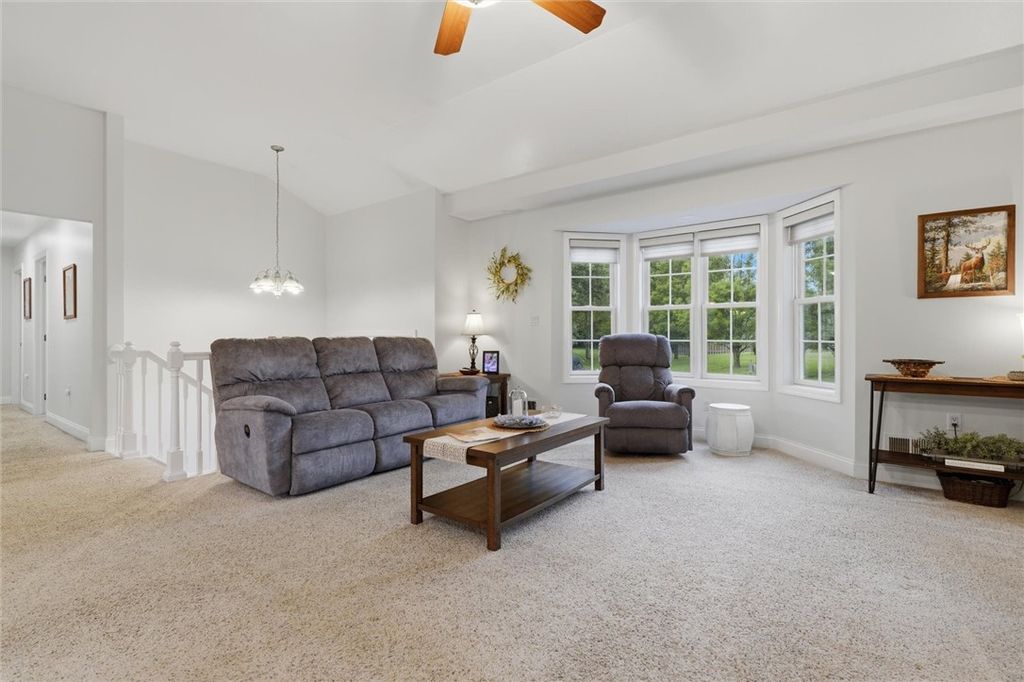 96 James St, Lemont Furnace, PA - View 5