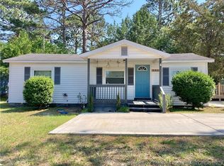 5850 Rockfish Rd, Hope Mills, NC 28348