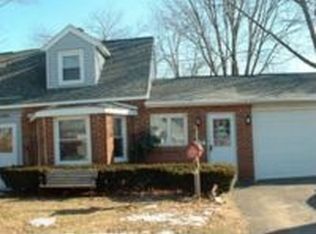 1044 Inner Dr, Schenectady, NY 12303