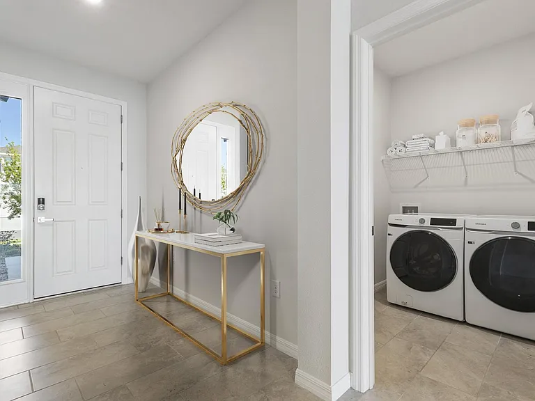 Entrance and laundry area