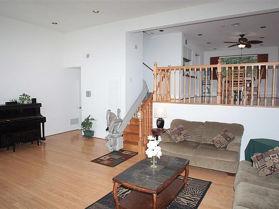 5th image of 5477 Nestle Ave Unit 5