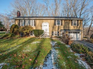 201 Prescott Rd, Northbridge, MA 01534