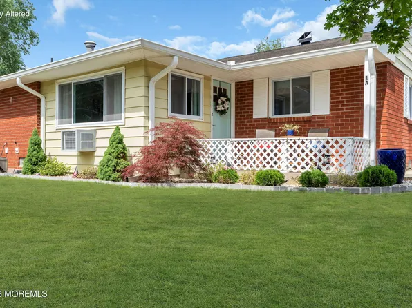 1 A Swallow Street, Manchester, NJ 08759