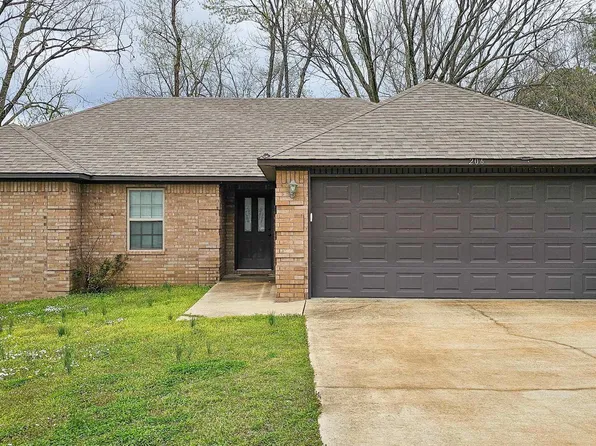 206 S Bernis St, Brookland, AR 72417